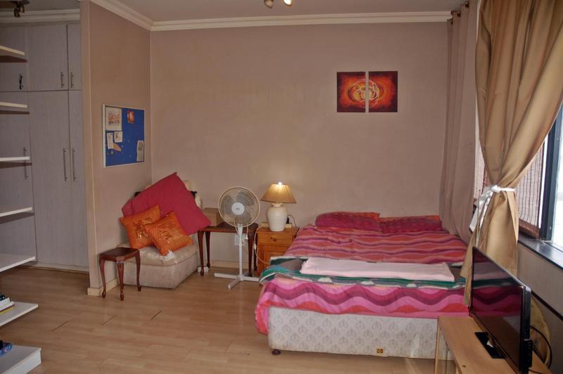0 Bedroom Property for Sale in Oranjezicht Western Cape